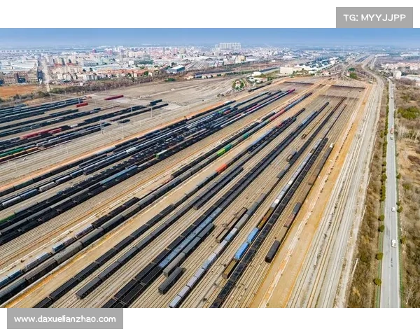 红警:巧妙掌控两编队,迅速夺取建筑 红警:巧妙掌控两编队,迅速夺取建筑